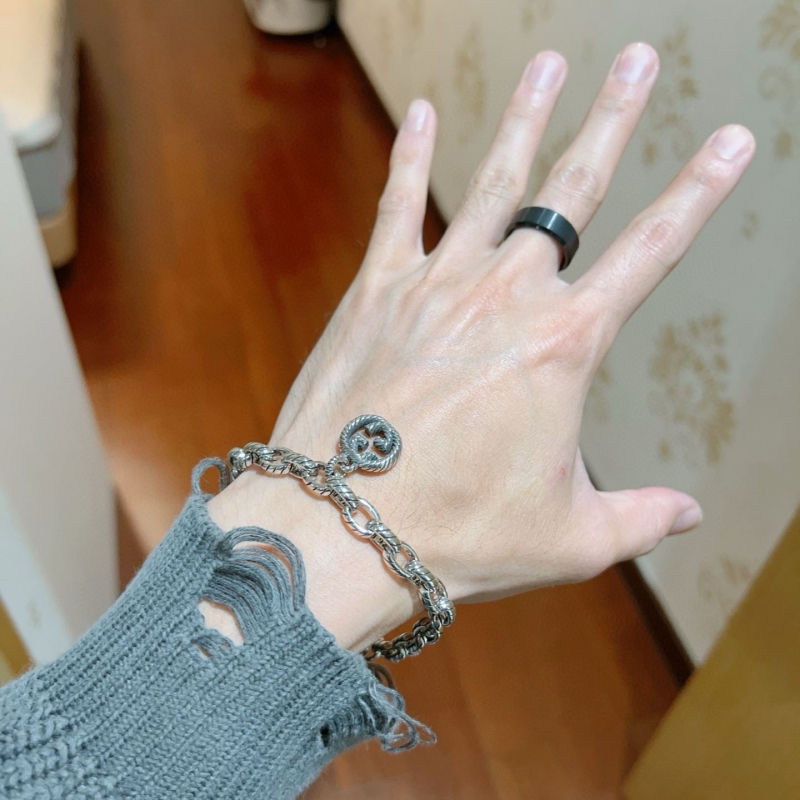 Gvc*1 bracelets